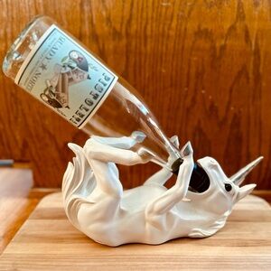 Majestic White Unicorn Wine Holder